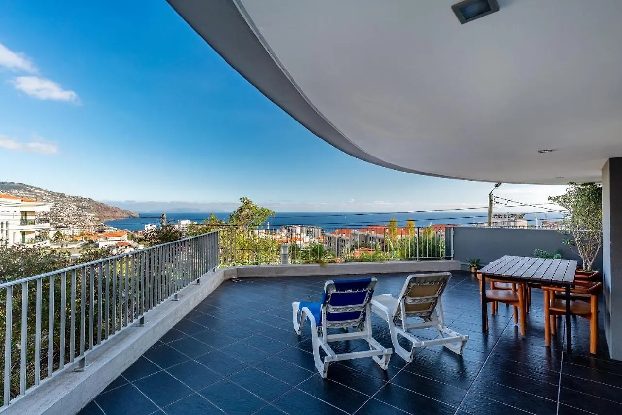 Virtudes Ocean View With Pool By Holiday Rental Madeira location