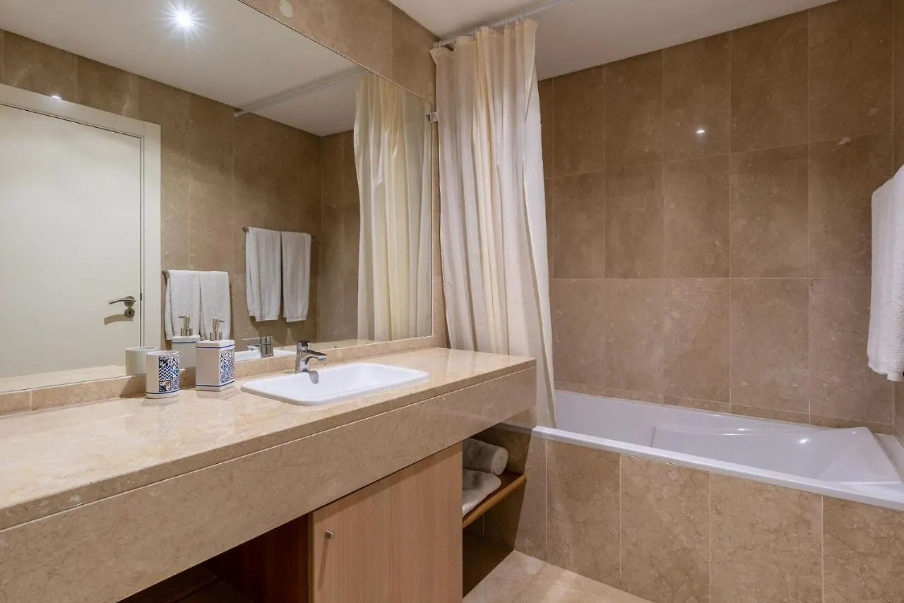 Appartamento Virtudes Ocean View With Pool By Holiday Rental Madeira Funchal  Portogallo